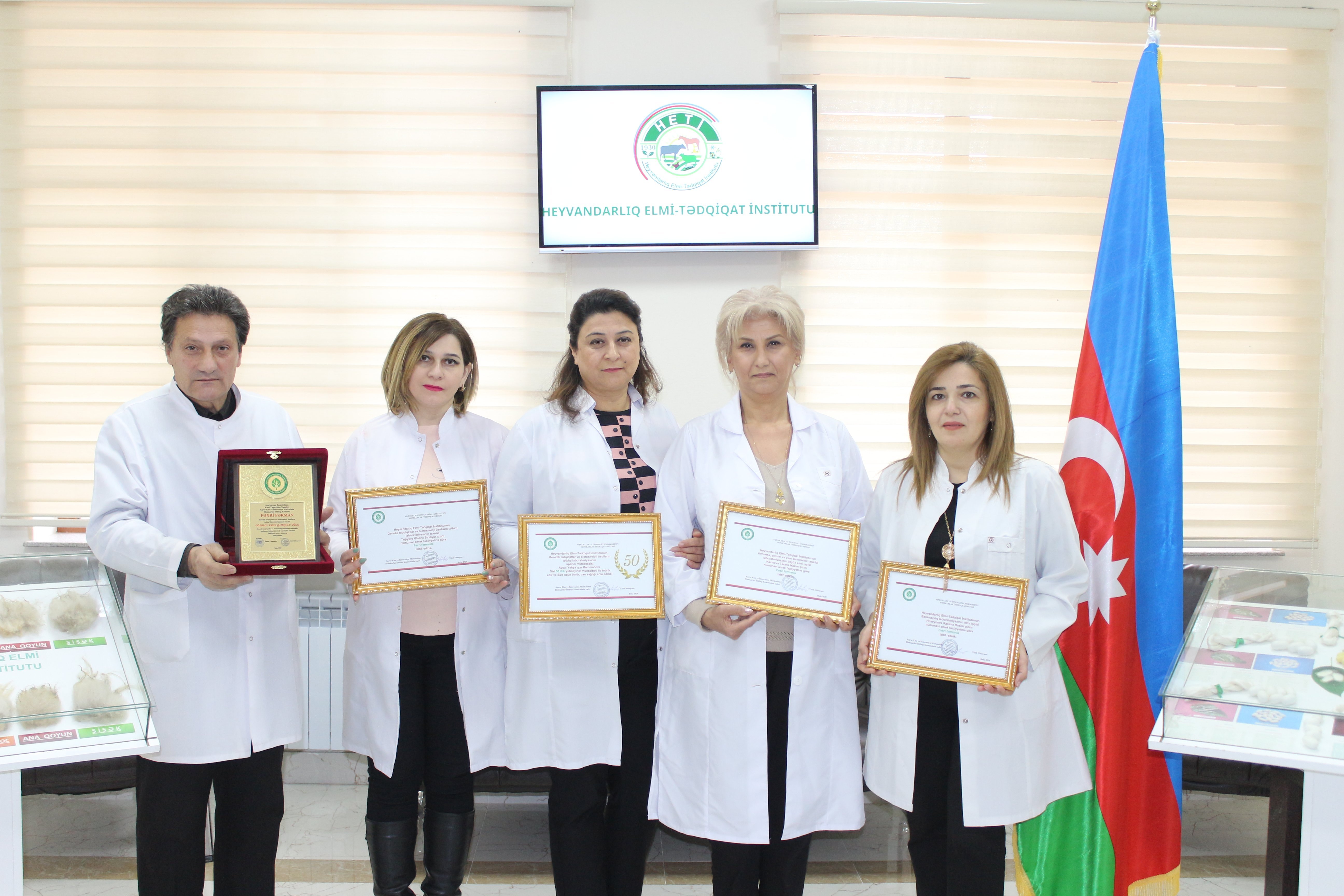 A group of employees of the Animal Husbandry Scientific Research Institute was awarded with an honorary decree.