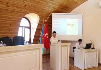 A semi-annual report meeting of the Scientific Research Institute of Animal Husbandry was held