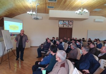 A seminar on beekeeping was held