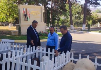 The director of the International Livestock Research and Training Center of the Ministry of Agriculture and Forestry of the Republic of Turkey Dr. Engin Ünay visit the The Scientific Research Institute of Animal Husbandry