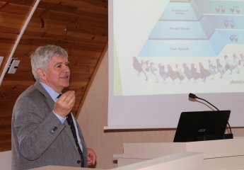 A presentation of "Breeding Programs in Poultry Farming Prepared by Czech Experts" was held at the Scientific Research Institute of Animal Husbandry